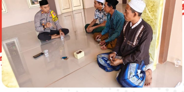 Kapolsek Talango Rutin Laksanakan Kegiatan Jum’at Curhat Di Wilayah Kecamatan Talango