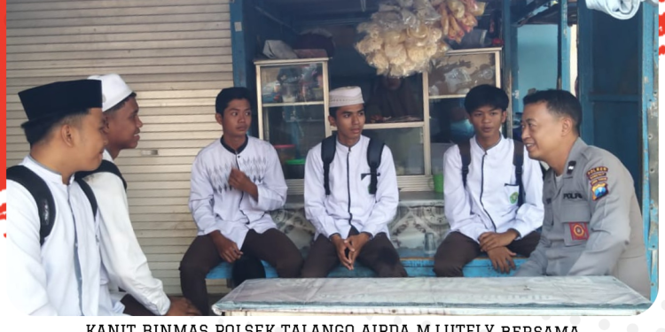 Kanit Binmas Polsek Talango dan Bhabinkamtibmas Desa Talango laksanakan Jum’at Curhat di MTS Sayyid Yusuf Talango